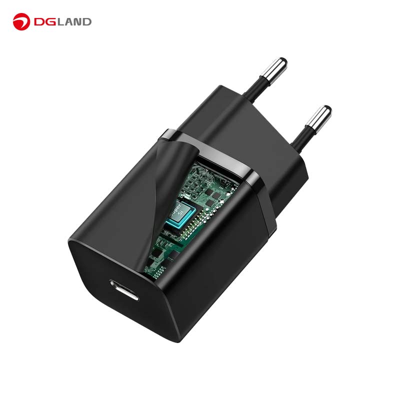 شارژر دیواری 30 وات باسئوس مدل CCSUP-J01