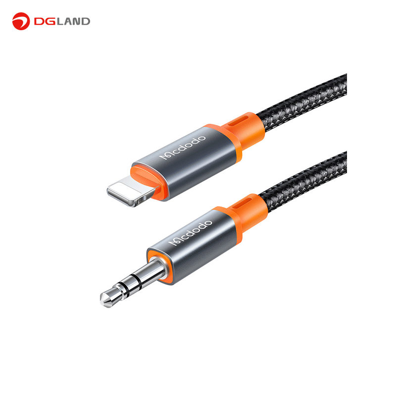 مبدل لایتنینگ به جک 3.5 میلیمتری مک دودو مدل CA-0780 به طول 1.2 متر