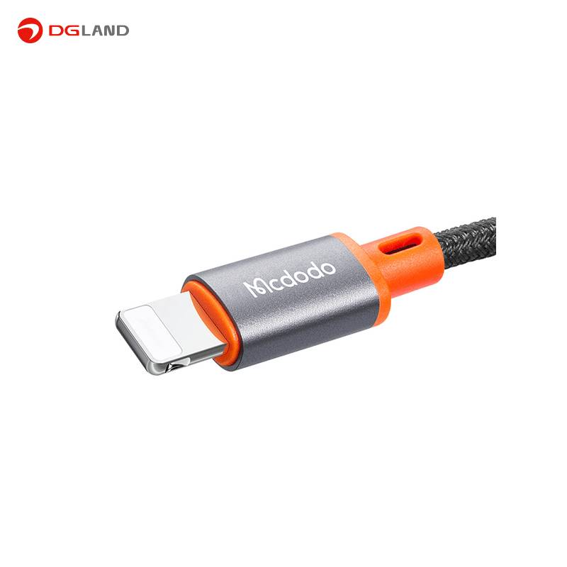 مبدل لایتنینگ به جک 3.5 میلیمتری مک دودو مدل CA-0780 به طول 1.2 متر
