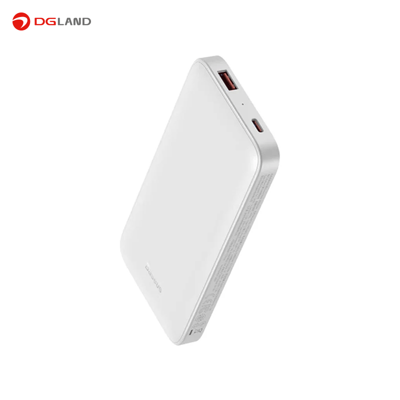 شارژر همراه باسئوس مدل Magnetic PPCX010202 ظرفیت 10000 میلی‌ آمپر ساعت
